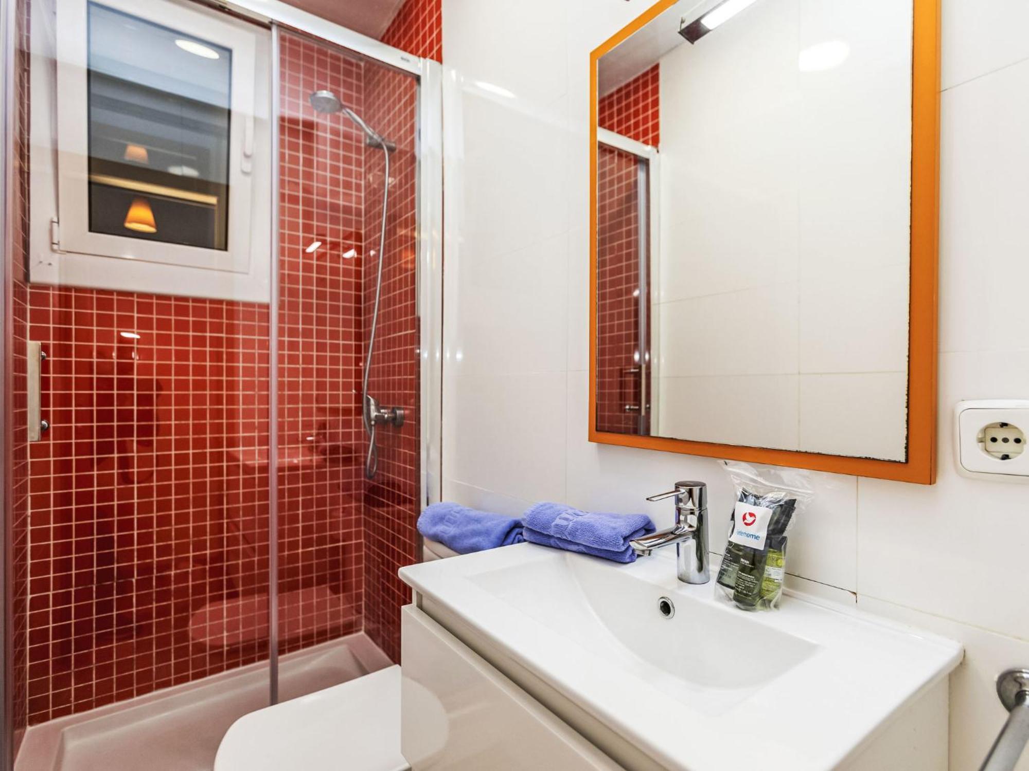 Apartment Barcelona Centric Apartment By Interhome 外观 照片